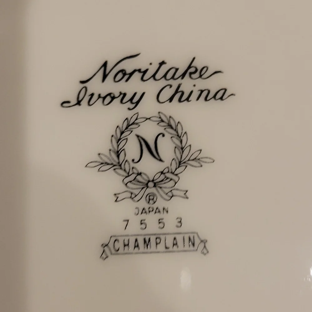 Noritake Ivory China 7553 Champlain - Japan